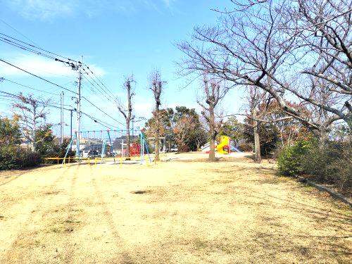 【公園】野方中央公園まで530ｍ