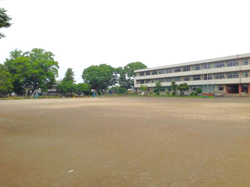 【小学校】熊谷市立久下小学校 まで1800ｍ