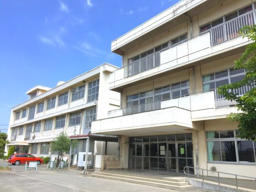 【中学校】熊谷市立熊谷東中学校まで3000ｍ
