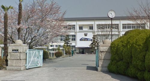 【中学校】龍野東中学校まで2906ｍ