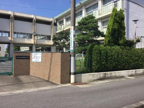 【小学校】北名古屋市立師勝北小学校まで2052ｍ