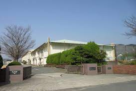 【中学校】たつの市立龍野西中学校まで1531ｍ