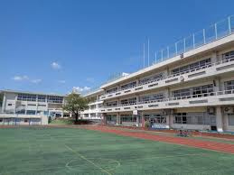 【小学校】大田区立田園調布小学校まで822ｍ