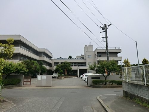 【小学校】青梅市立友田小学校まで697ｍ