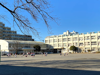 【小学校】潤徳小学校まで1203ｍ