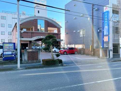 【銀行】沼津信用金庫　三島支店まで830ｍ