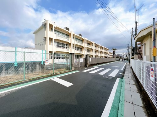 【小学校】長泉町立南小学校まで758ｍ