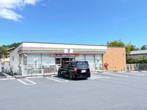 【コンビニエンスストア】セブンイレブン　富士市三ツ倉店まで481ｍ