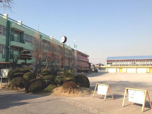 【小学校】鴻巣市立鴻巣北小学校まで1097ｍ