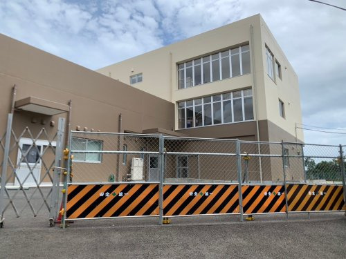 【中学校】浜松市立西部中学校まで371ｍ
