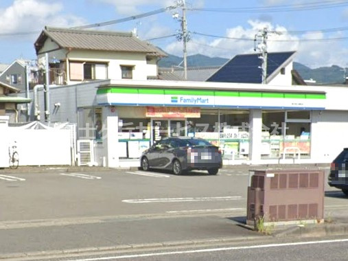 【コンビニエンスストア】ファミリーマート　清水東大曲町店まで377ｍ