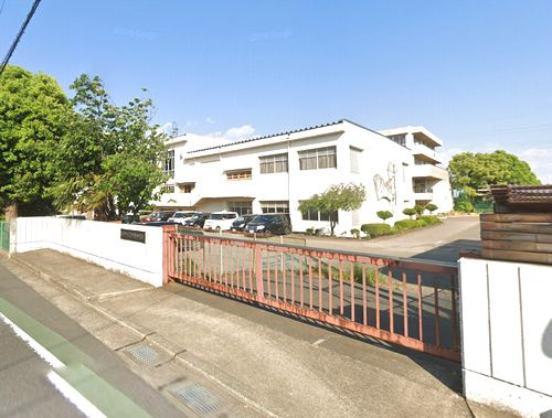 【中学校】愛川町立愛川東中学校まで1900ｍ
