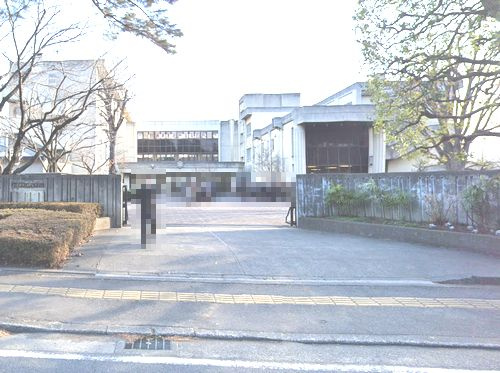 【中学校】相模原市立由野台中学校まで725ｍ