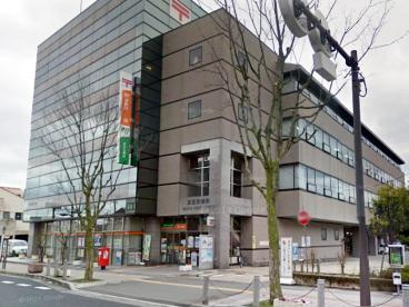 【郵便局】箕面桜ケ丘郵便局まで136ｍ