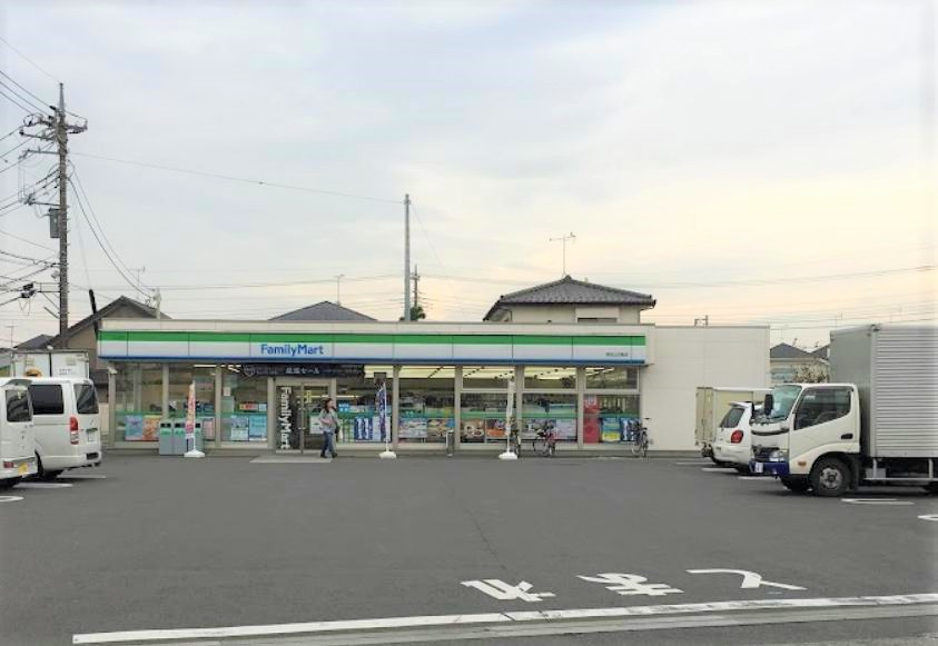 【コンビニエンスストア】ファミリーマート　野田上花輪店まで564ｍ