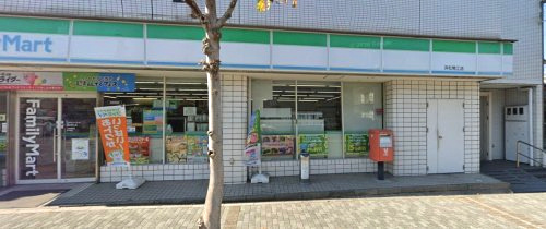 【コンビニエンスストア】ファミリーマート　浜松鴨江店まで270ｍ