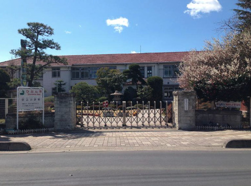 【小学校】鴻巣市立吹上小学校まで1229ｍ