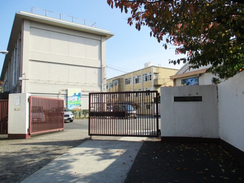 【中学校】京都市立　久世中学校まで675ｍ