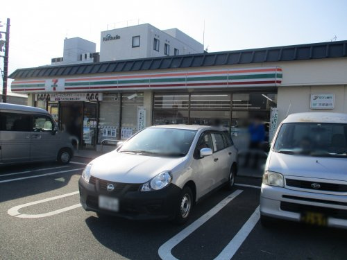 【コンビニエンスストア】セブンイレブン　京都久世殿城町店まで695ｍ