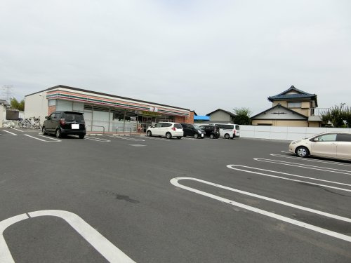 【コンビニエンスストア】セブンイレブン坂戸浅羽店まで784ｍ