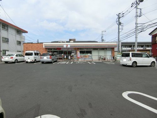 【コンビニエンスストア】セブンイレブン鶴ヶ島市役所通り店まで411ｍ