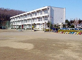 【小学校】鳩山町立今宿小学校まで1311ｍ