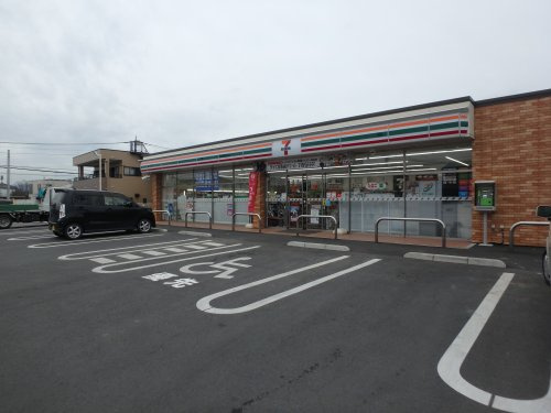【コンビニエンスストア】セブンイレブン坂戸一本松店まで513ｍ