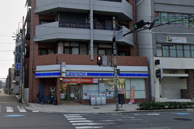 【コンビニエンスストア】ローソン上本町五丁目店まで16ｍ