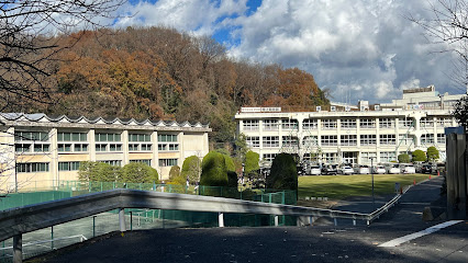 【中学校】瑞穂町立瑞穂中学校まで1946ｍ