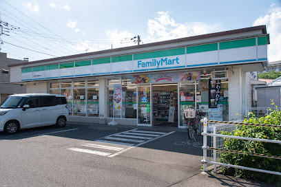 【コンビニエンスストア】ファミリーマート　日野北野街道店まで454ｍ