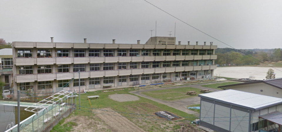 【小学校】みなみ学園義務教育学校　南小校舎まで2954ｍ
