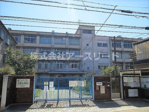 【小学校】大阪市立大隅東小学校まで137ｍ