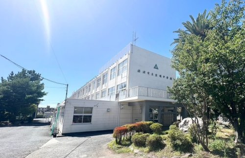 【中学校】沼津市立金岡中学校まで1206ｍ