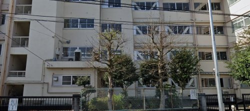 【小学校】川越市立泉小学校まで759ｍ