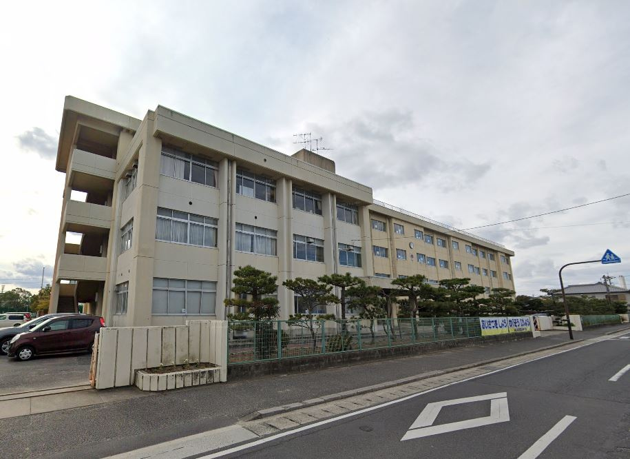 【中学校】岡山市立芳田中学校まで1400ｍ