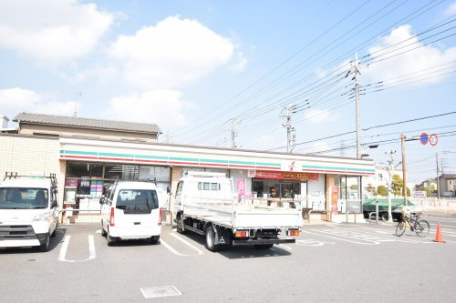 【コンビニエンスストア】セブンイレブン　八潮新町店まで280ｍ