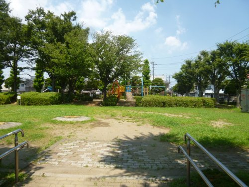 【公園】稲荷東公園まで500ｍ