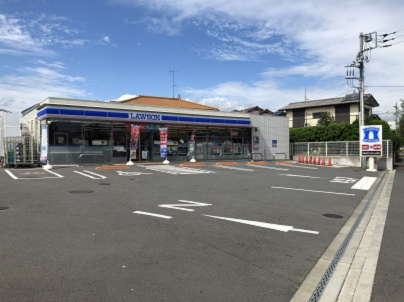 【コンビニエンスストア】ローソン　茅ヶ崎甘沼西店まで700ｍ