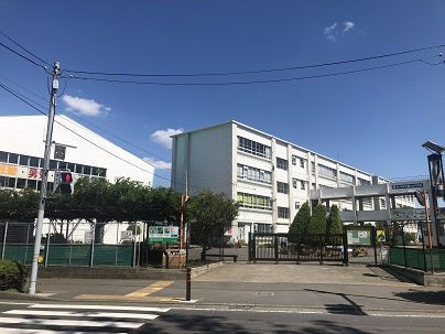 【中学校】茅ヶ崎市立鶴が台中学校まで1030ｍ
