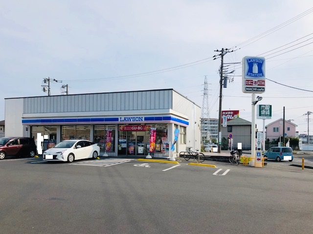 【コンビニエンスストア】ローソン　茅ヶ崎高田店まで796ｍ