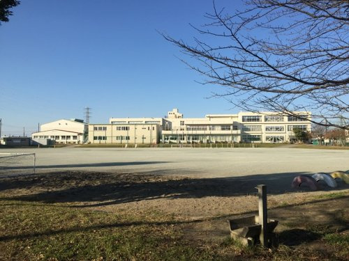 【小学校】幸手市立長倉小学校まで1330ｍ