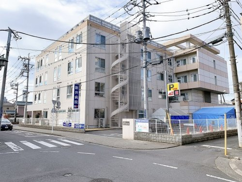 【総合病院】新井病院まで860ｍ