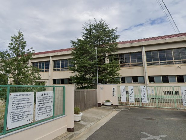 【小学校】尼崎市立園田東小学校まで296ｍ