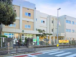 【小学校】大和市立林間小学校まで1413ｍ