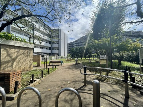 【公園】練馬区立富士見ランド公園まで131ｍ