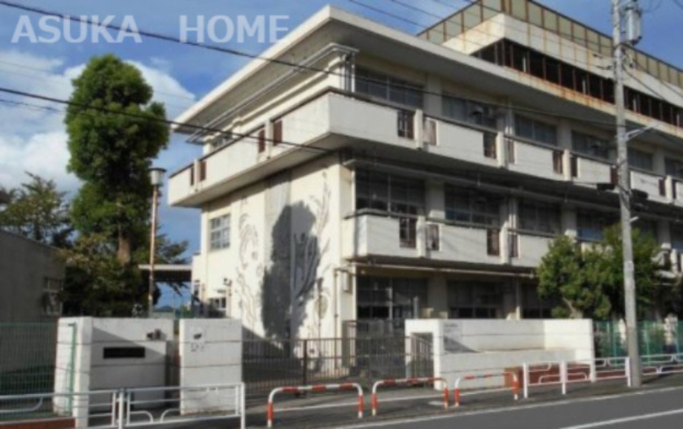 【小学校】横浜市立緑小学校まで894ｍ