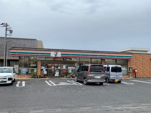 【コンビニエンスストア】セブンイレブン下飯野店まで472ｍ