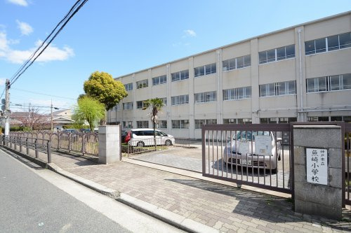 【小学校】神戸市立魚崎小学校まで951ｍ
