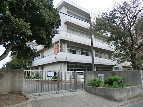 【中学校】横浜市立上飯田中学校まで803ｍ