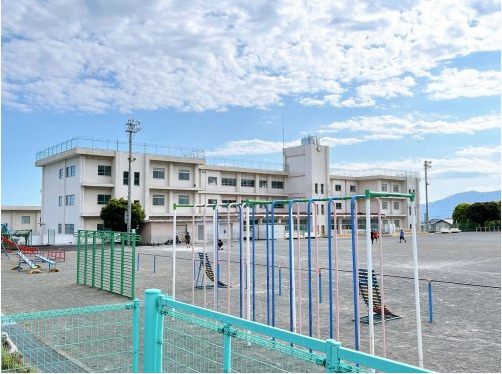 【小学校】富士市立広見小学校まで989ｍ